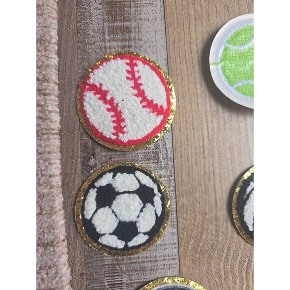 #9665 8pk Chenille Sports Ball Embroidered Patch 8-Pack Iron On NEW - Picture 8 of 9